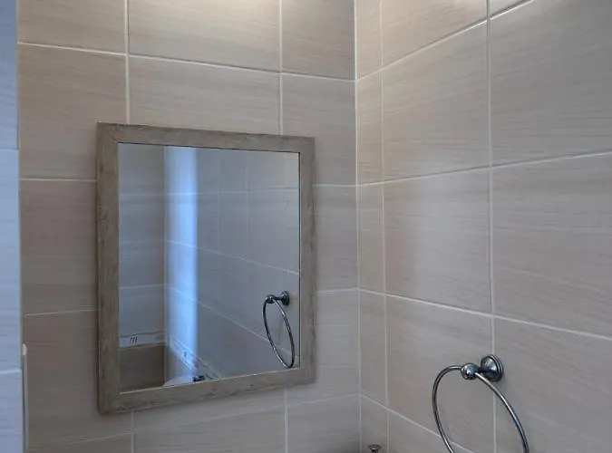 Seana Protaras Paralimni